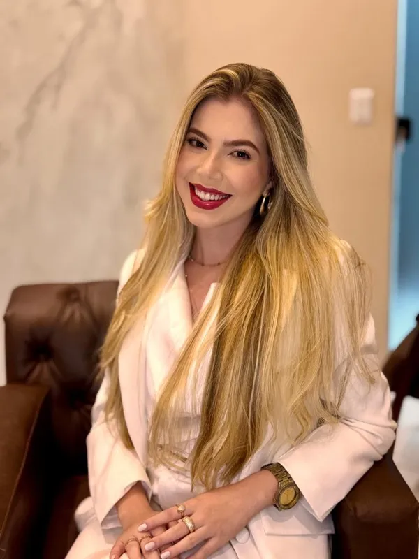 Dra. Luana Amaral, Estética Dental