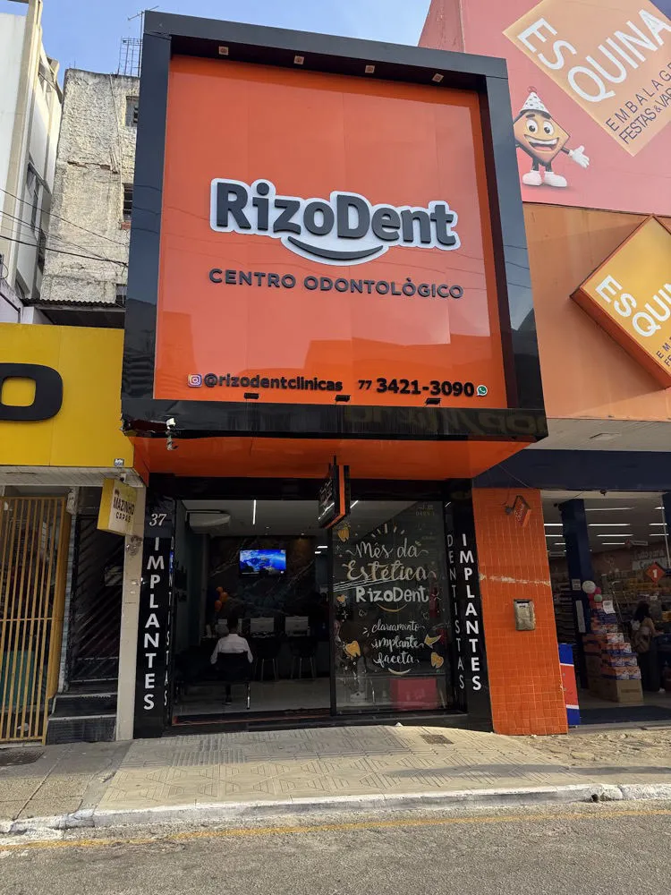 Fachada da RizoDent Vitória da Conquista